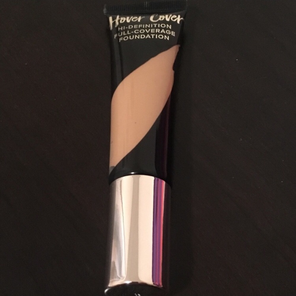 🔥🥇✨hover cover color tam foundation🔥🥇✨